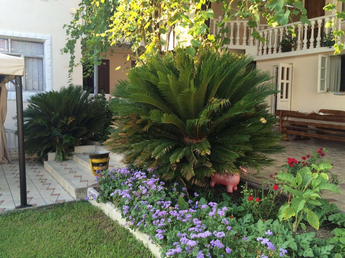 סוקהום Guest House Liel מראה חיצוני תמונה